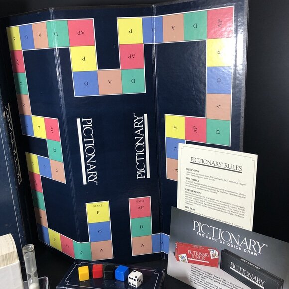 Pictionary The Game Of Quick Draw First Edition 1985 3 - 16 Players Age 12+ USA - Picture 4 of 12